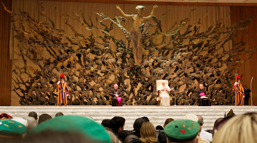 modern roman architecture sculpture Paul VI Audience Hall